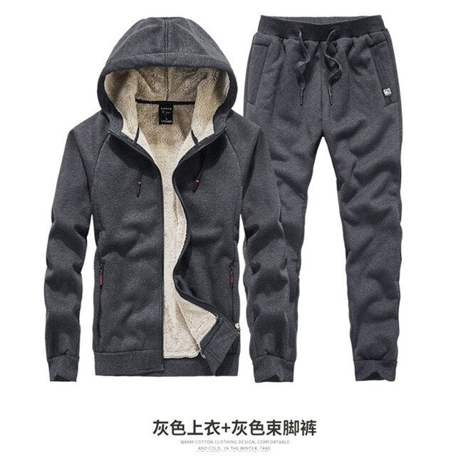 Men's winter new lambskin sweater coat 125kg tide fat plus velvet thick warm plus fertilizer plus code Wei pants casual sports