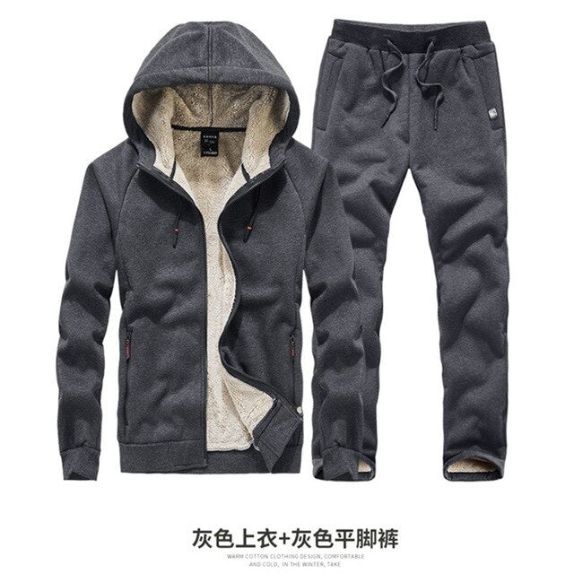 Men's winter new lambskin sweater coat 125kg tide fat plus velvet thick warm plus fertilizer plus code Wei pants casual sports