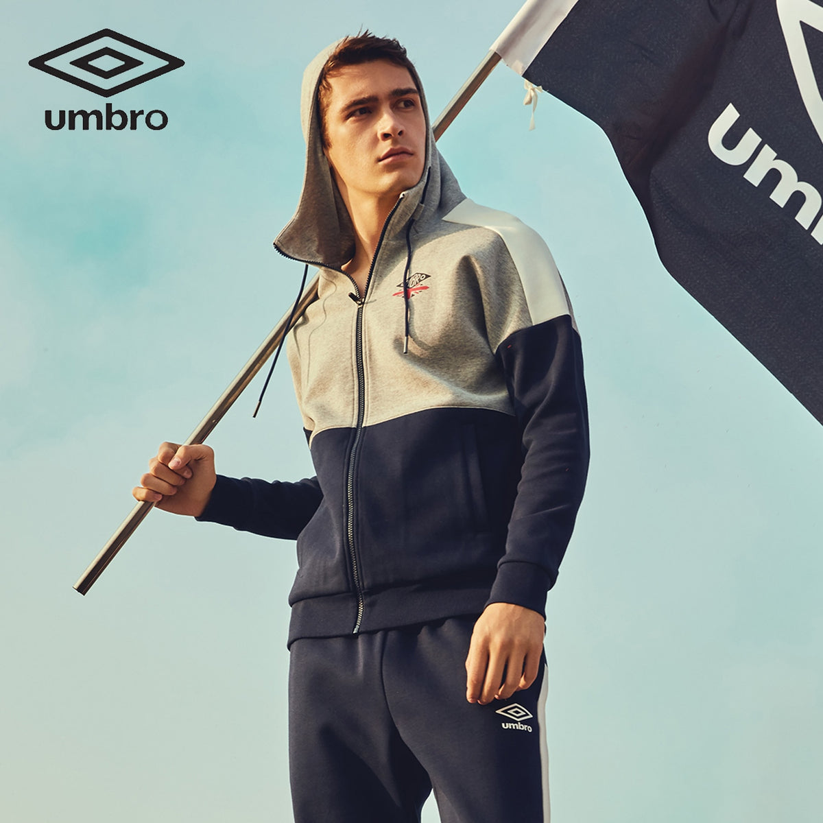 Umbro 2019 Spring New Men Sport Cardigan Hoodie Sweater Zipper Jogging Drawstring Jacket UI191AP2489